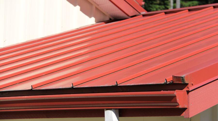 Professional gutter cleaning services in Bedford, TX